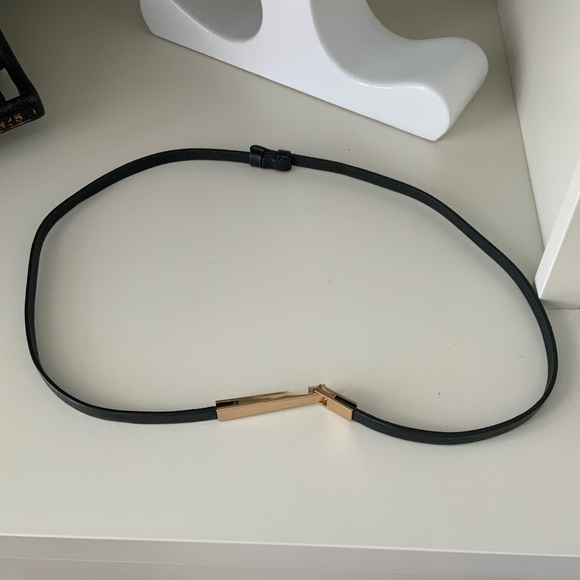 Vegan Leather Simple Classic Minimal Everyday Skinny Thin Belt women’s SZ 100 CM - Picture 9 of 12